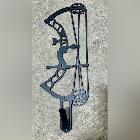New deer hangers for European skull mounts hunting/taxidermy metal crossbow - Picture 2 of 3